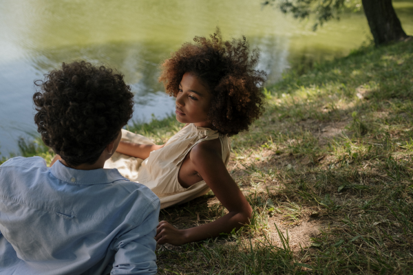 “Limites Emocionais e Espaço Pessoal: O Que Protege e Nutre Suas Relações”